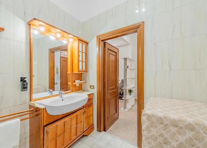 - La Casetta Di Vale Apartment Rom